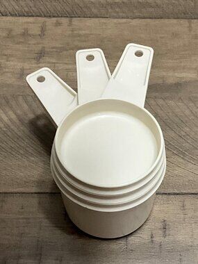 Vintage Tupperware Metric Measuring Cups Set of 3 Almond 250 ml 125 ml 50 ml